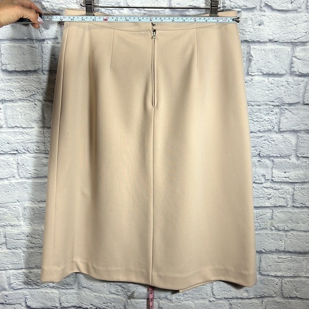 Vintage Givenchy Sport Skirt | color tan | size 16 - Picture 4 of 14